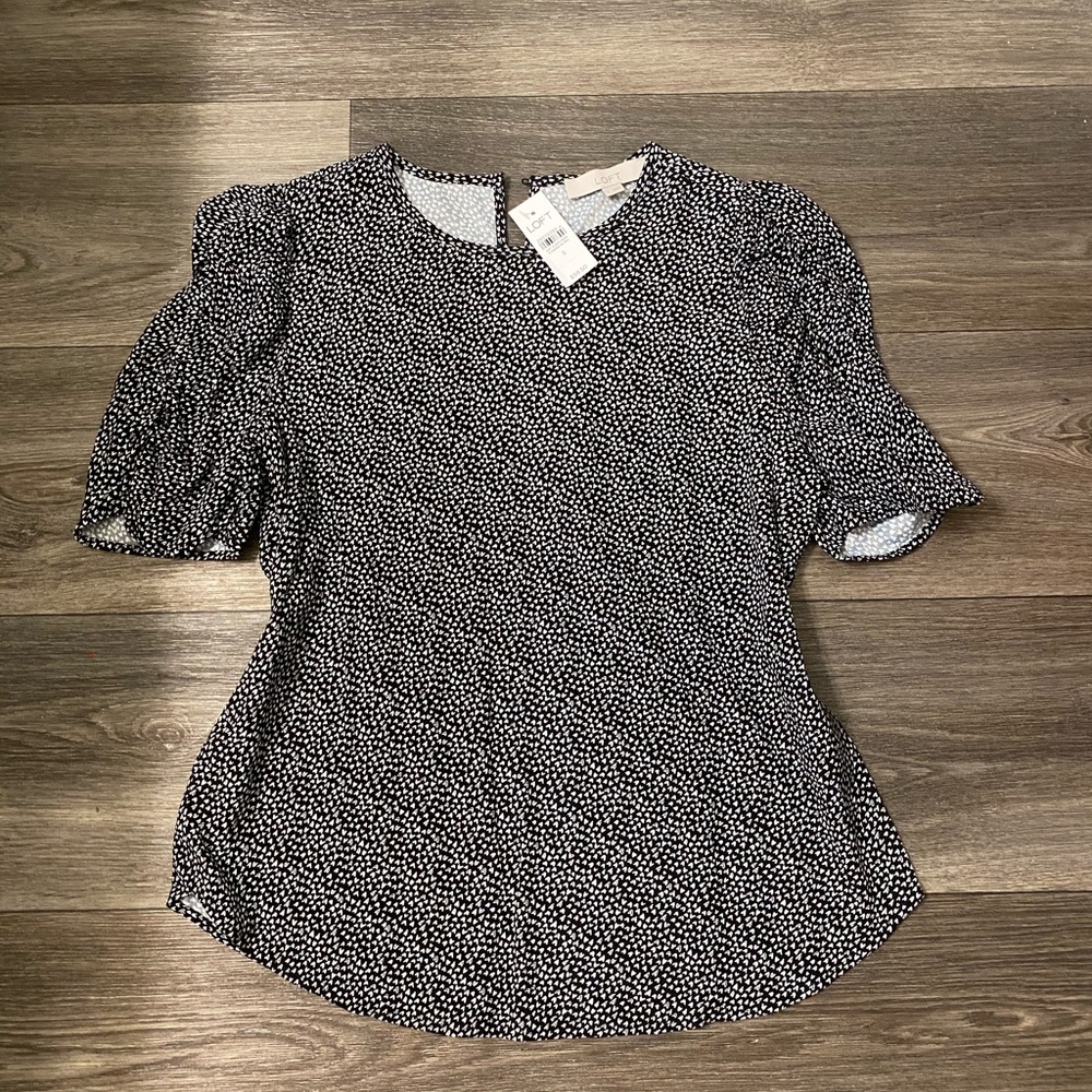 Loft Short Sleeve Heart Blouse